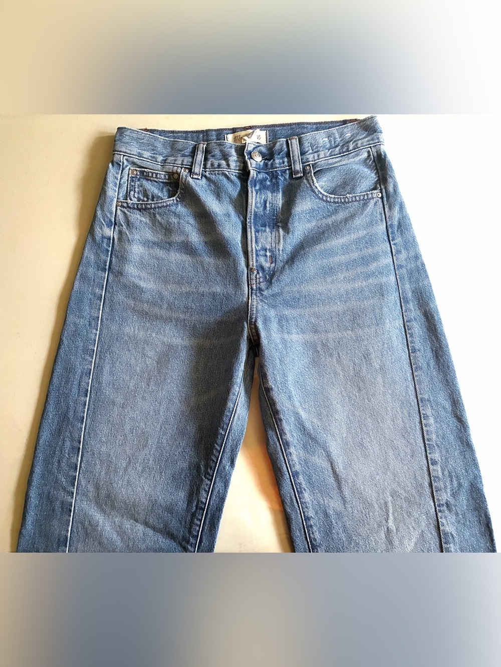 Madewell. Women’s Pieced Barrel-Leg Jeans.25. New without the tags. 100% cotton. - Picture 5 of 13